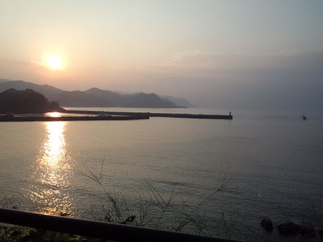 2012.10.11東港と夕陽