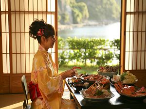 モデル昼食風景